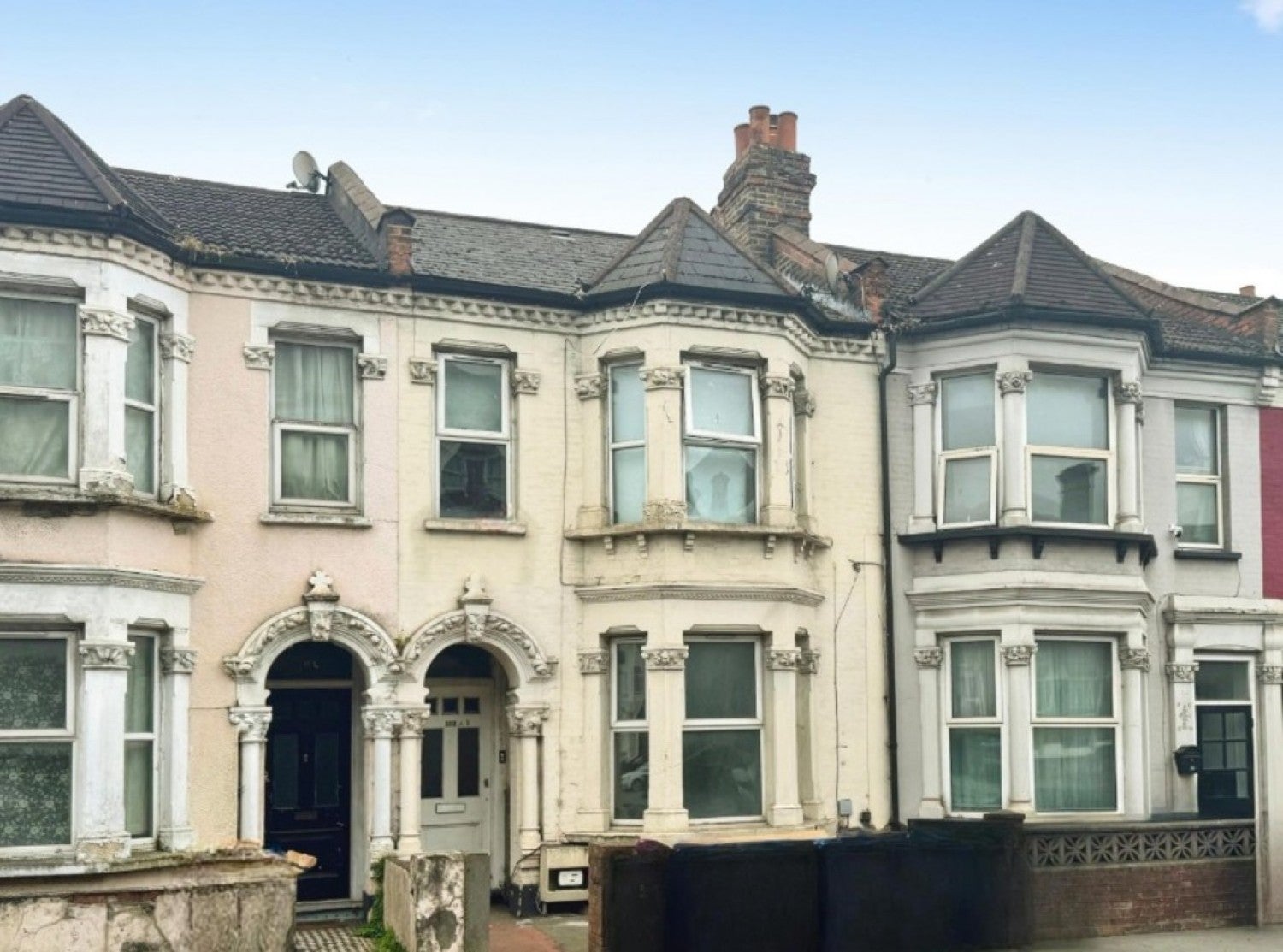 Flat Nova Road in Greater London