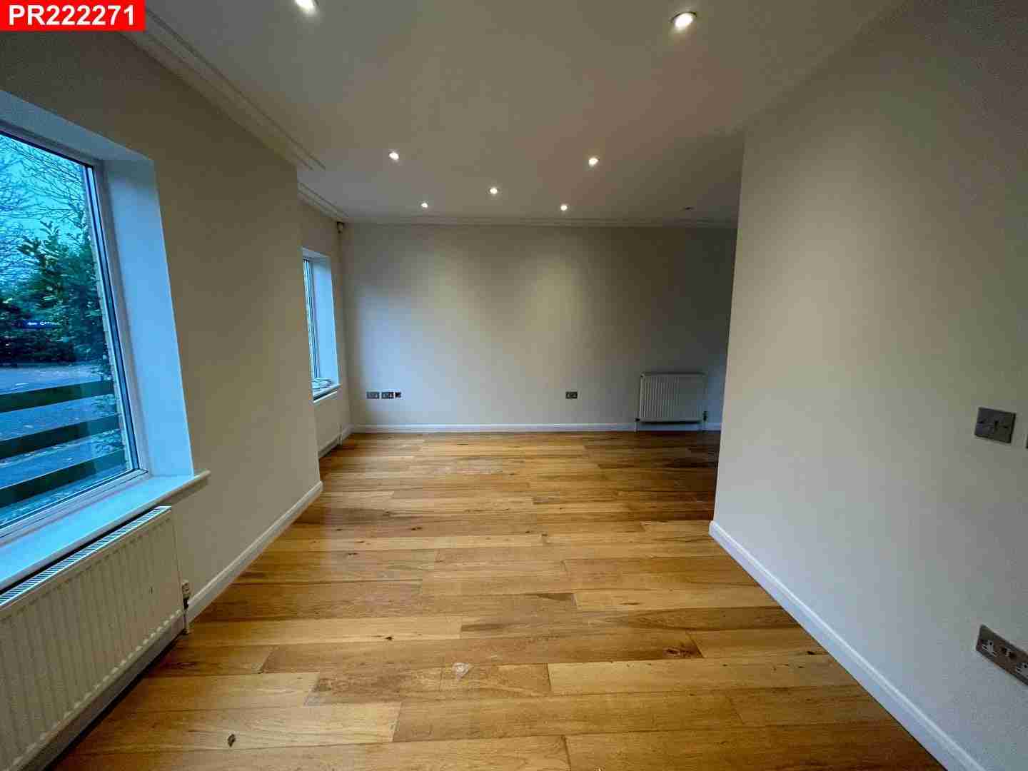 House Sycamore Close in Greater London