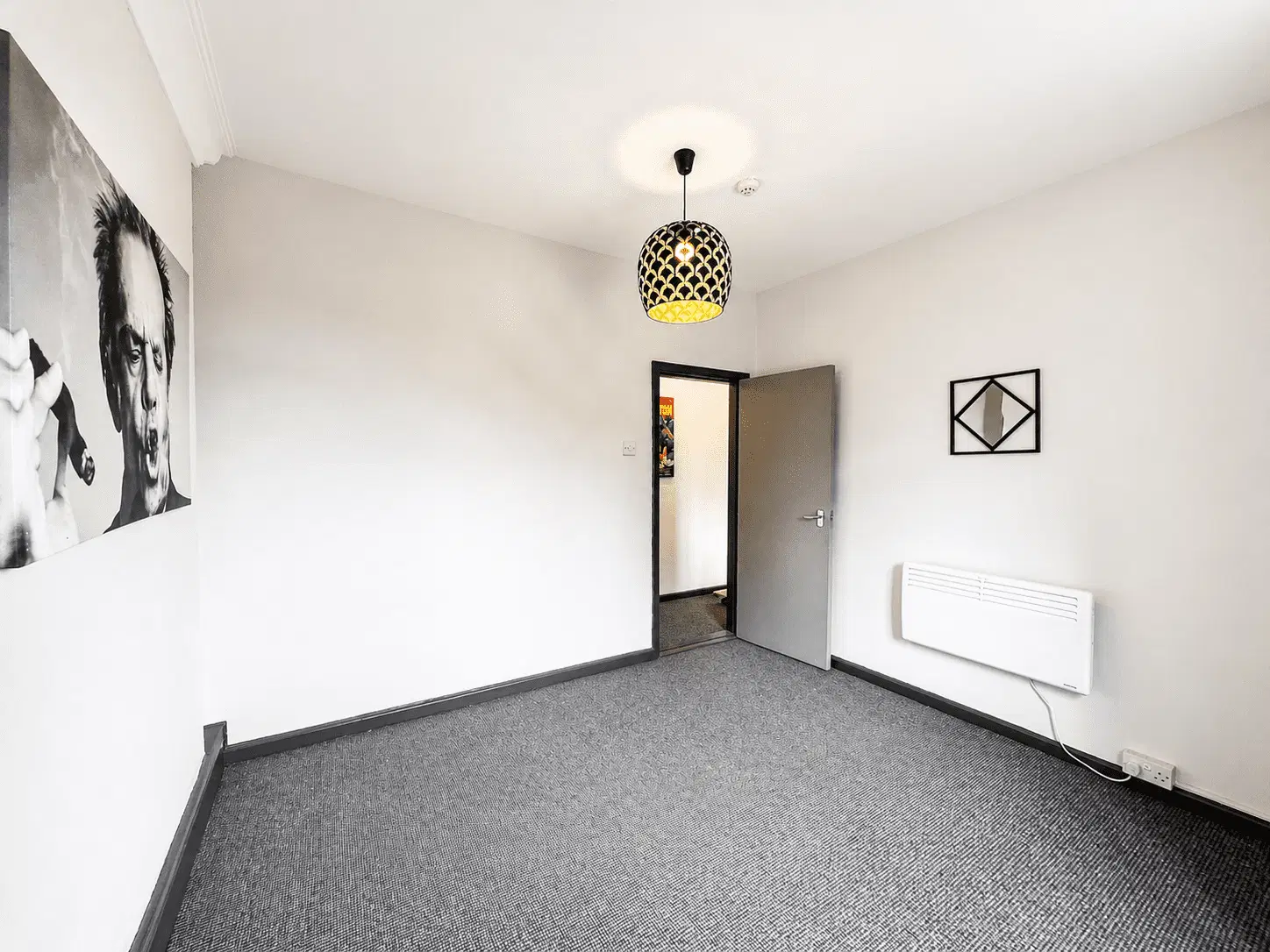 Flat Austhorpe Road in Leeds