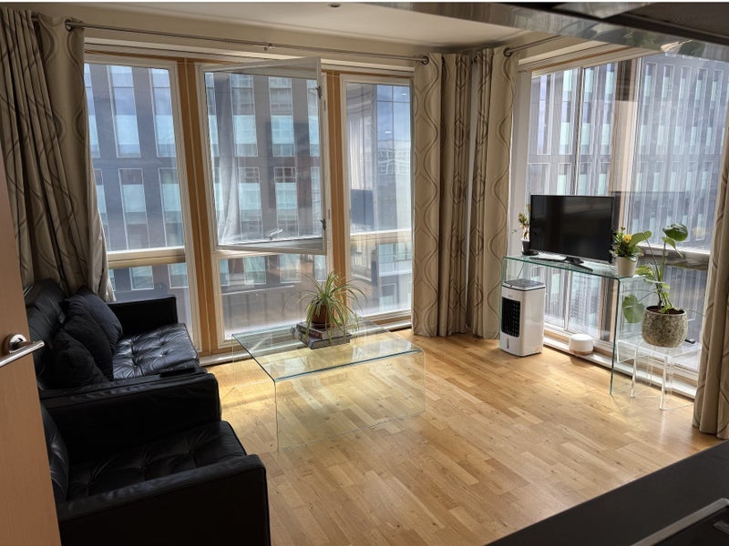 Room Newington Causeway in Greater London