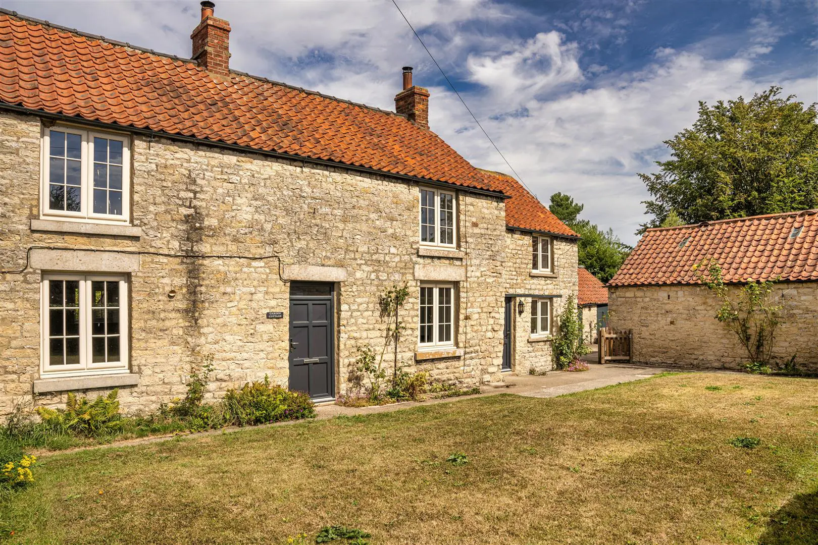 Flat Rectory Lane in Nunnington