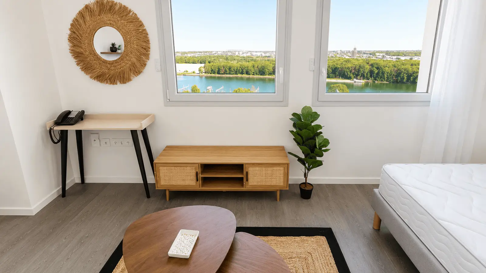 Room Rue Caron in Athis-Mons