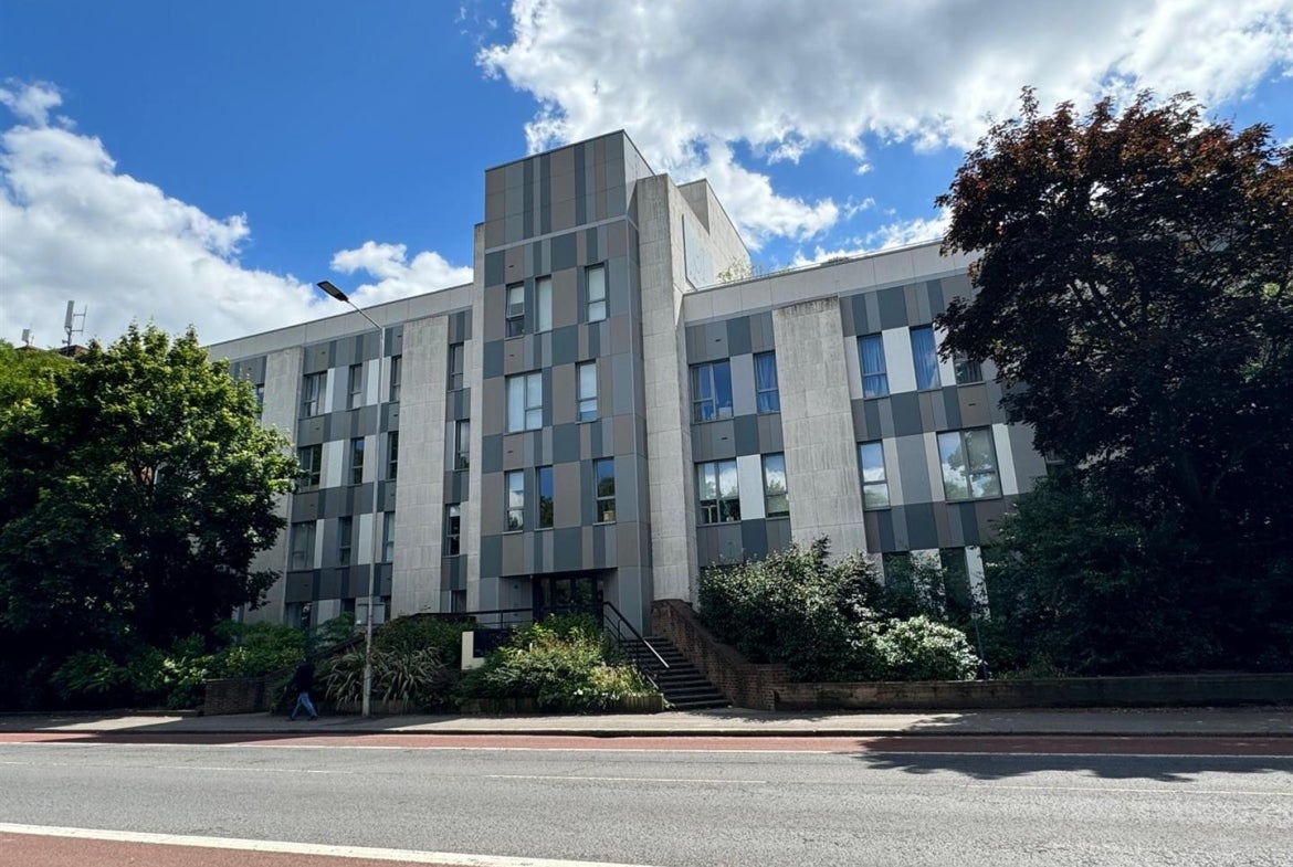 Flat King's Road in Reading