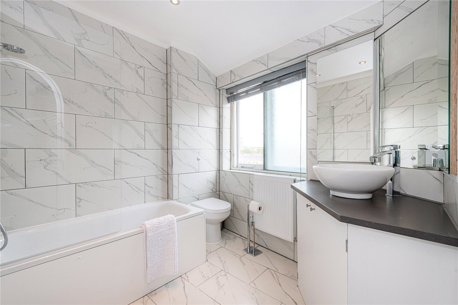 Flat Marylebone Road in City of Westminster