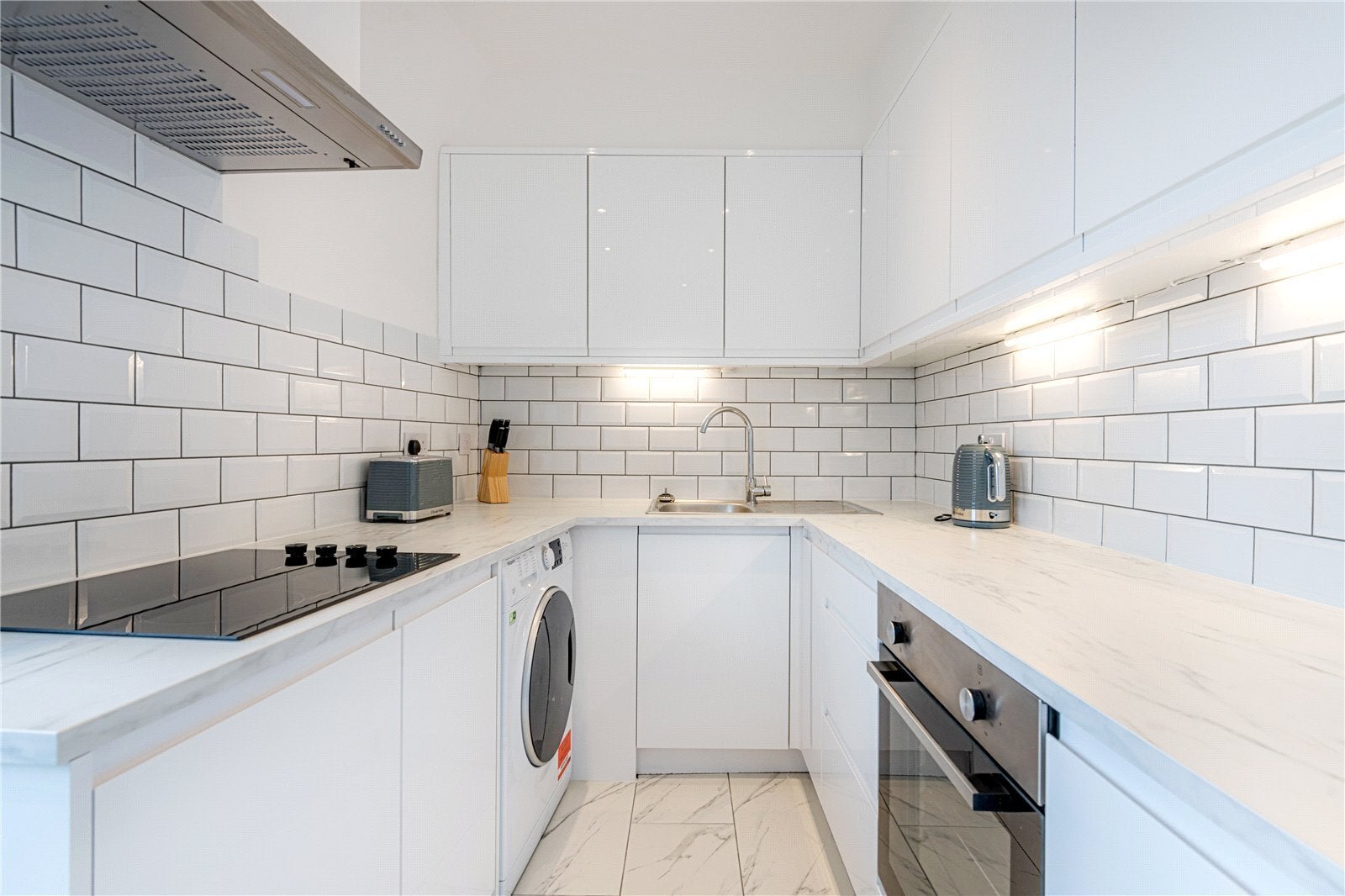 Flat Marylebone Road in City of Westminster