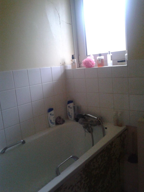 Room Charnwood Street in Greater London