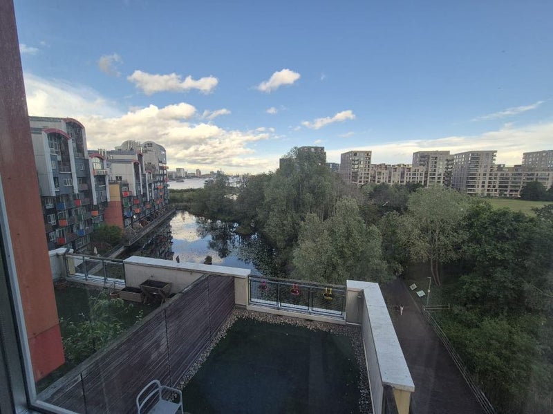 Flat West Parkside in Greater London