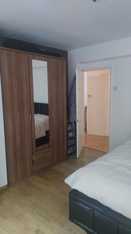 Room Tabard Street in Greater London