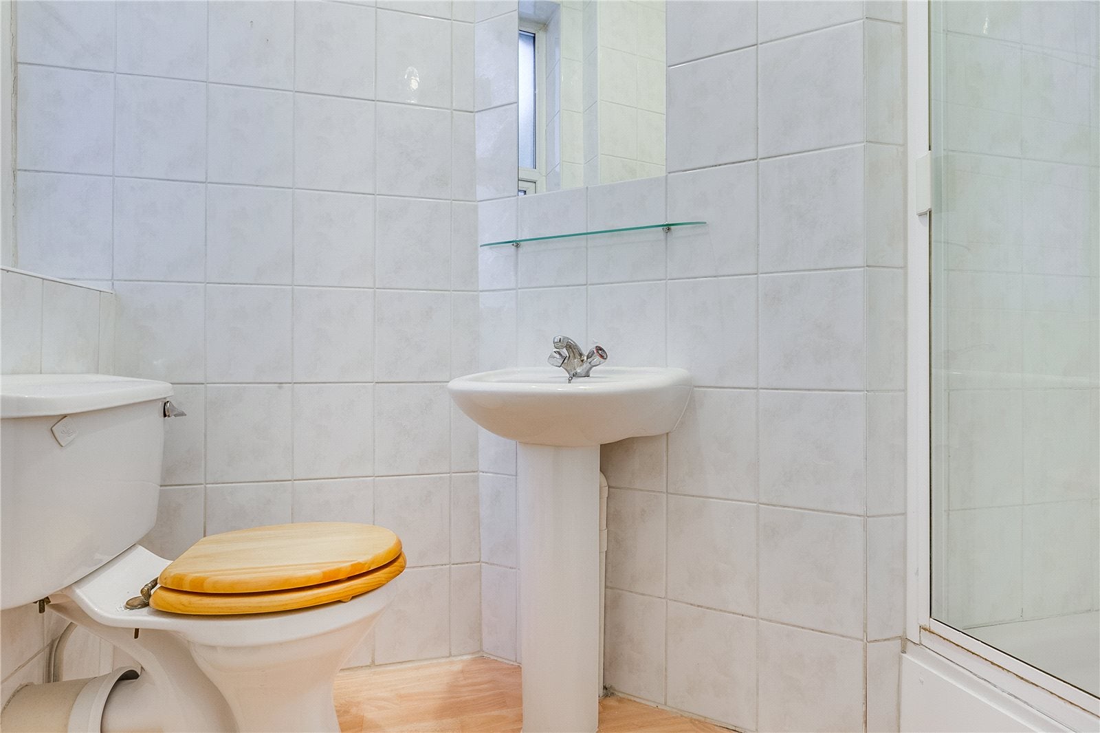 Flat Glendower Place in Greater London