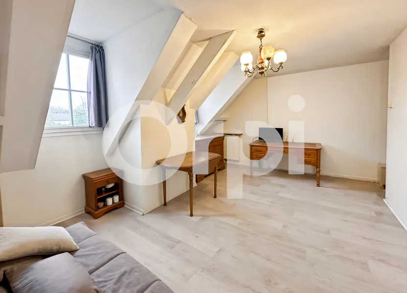 Flat Rue de la Treille in Senlis