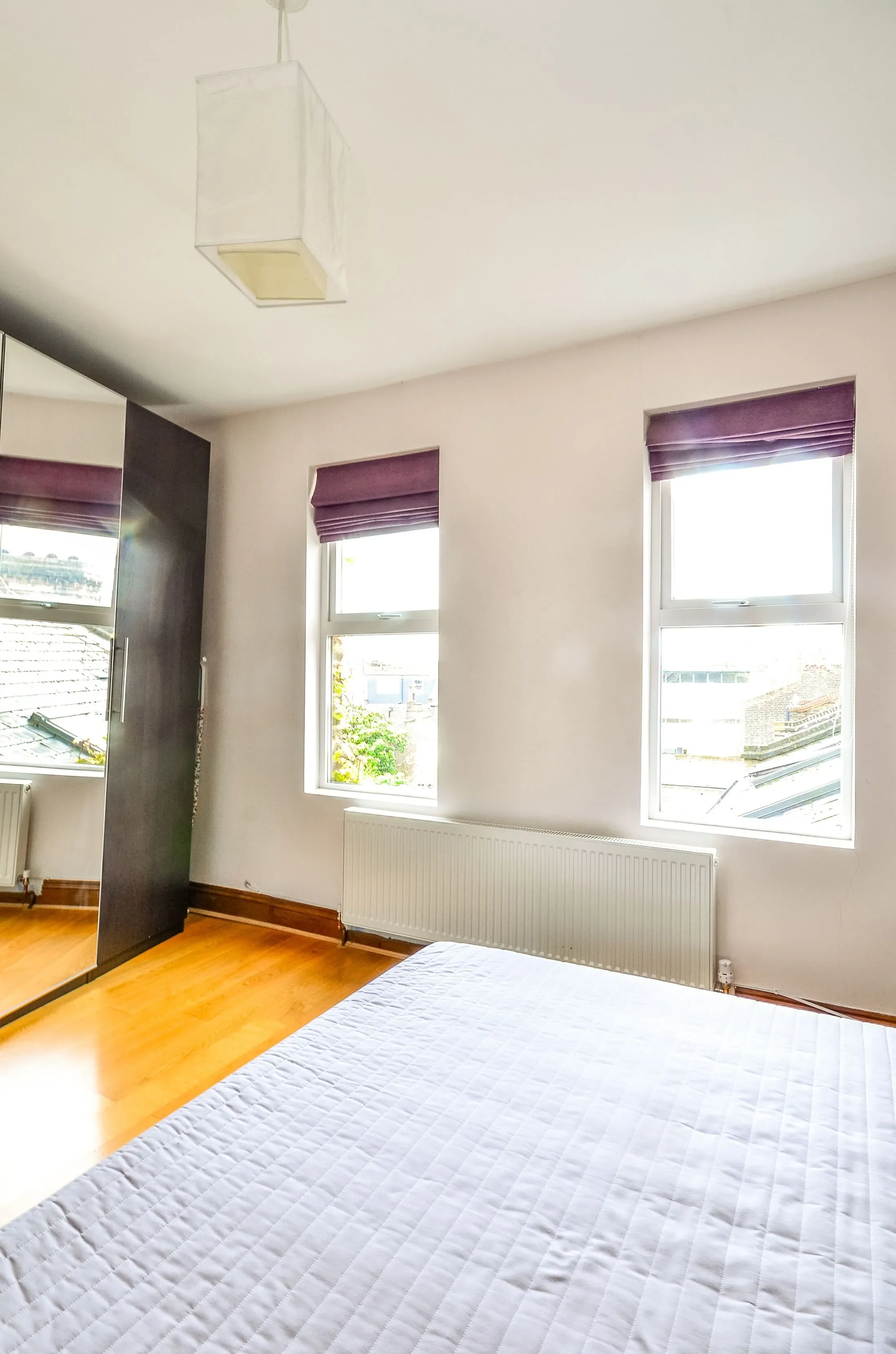 Flat Drayton Park in Greater London