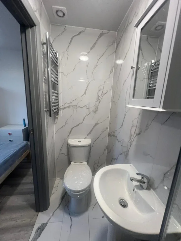 Flat Bath Road in Slough