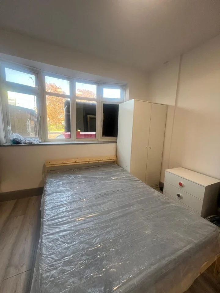 Flat Bath Road in Slough