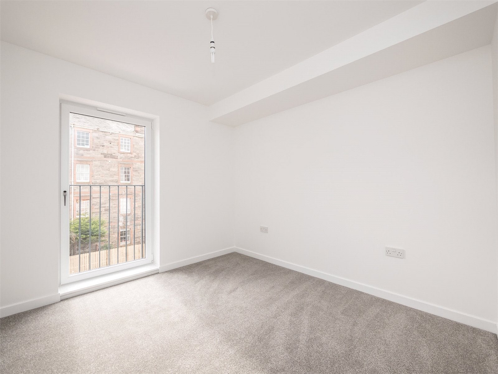 Flat McLeod Street in City of Edinburgh