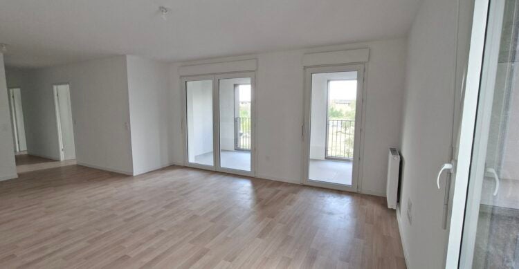 Flat Cours Dupré de Saint-Maur in Bordeaux