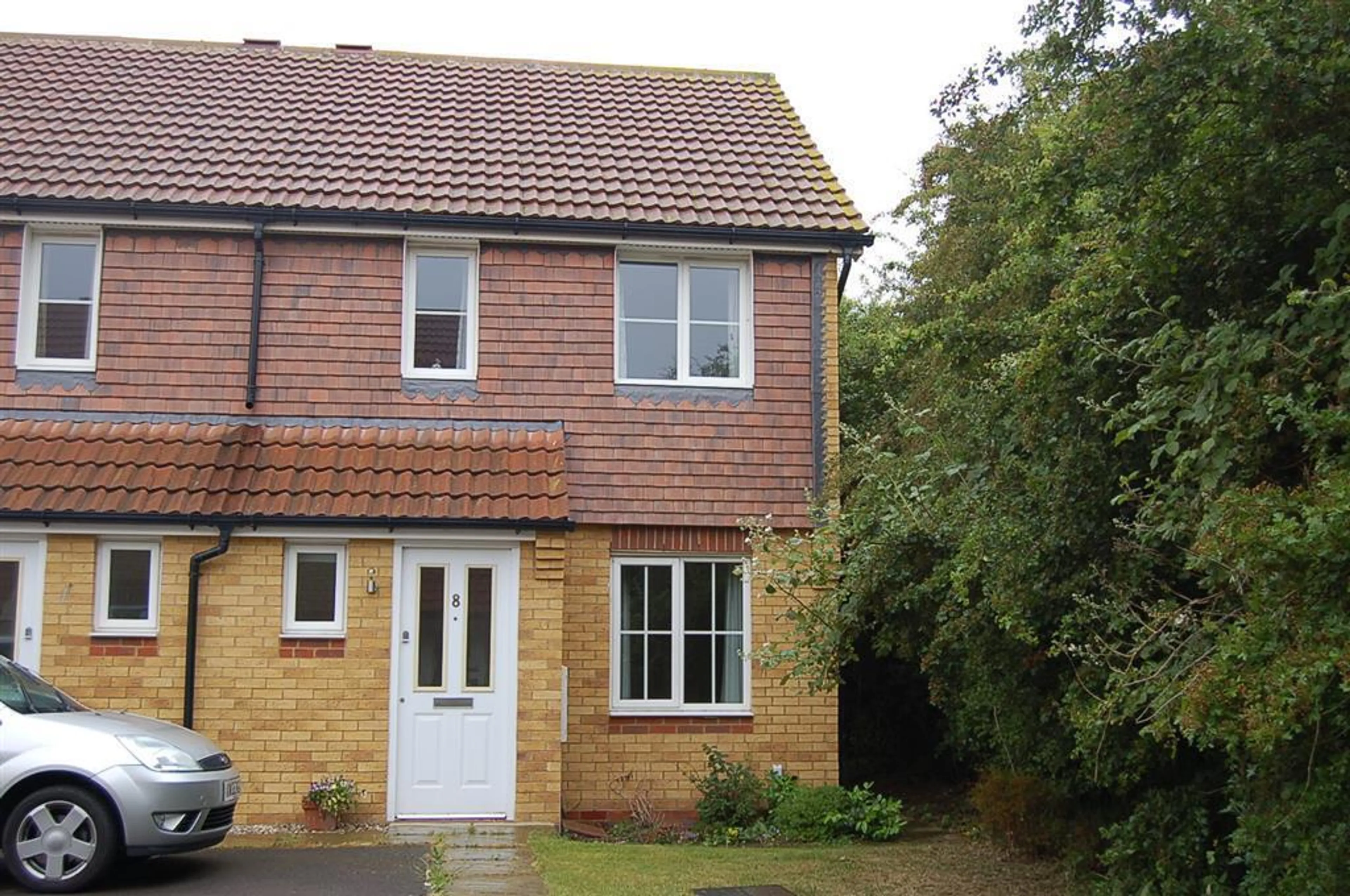 House Russet Close in Dover