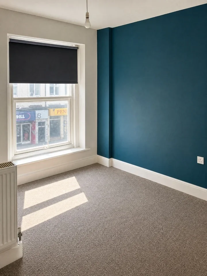 Flat Marine Road in Pensarn