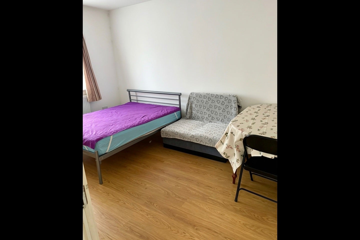 Room Canning Crescent in Greater London