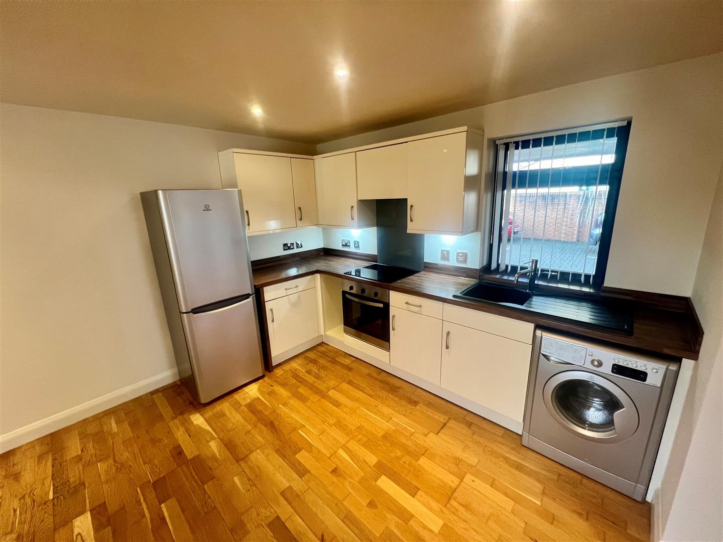 Flat Whaddon Road in Cheltenham