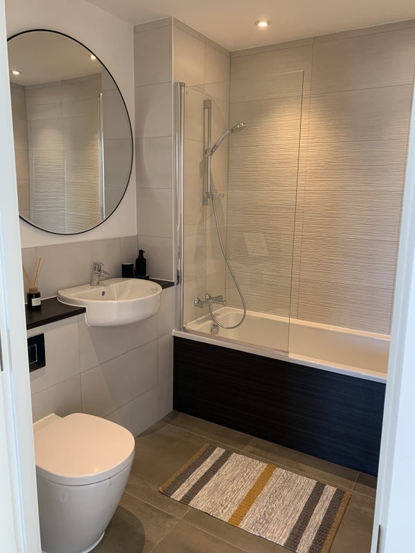 Room Beck Square in Greater London