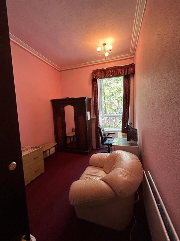 Room Carrington Street in Glasgow