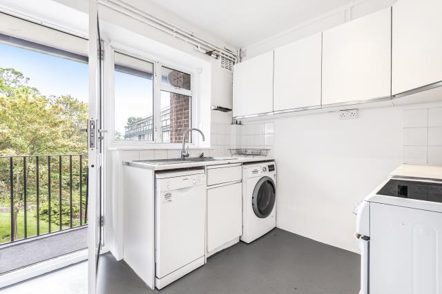 Flat Richmond Hill in Greater London