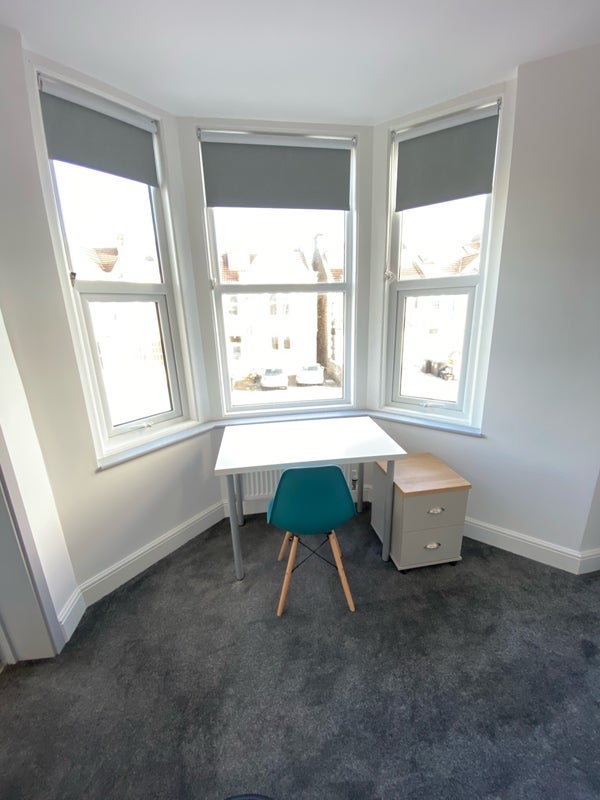 Room A370 in Weston-super-Mare