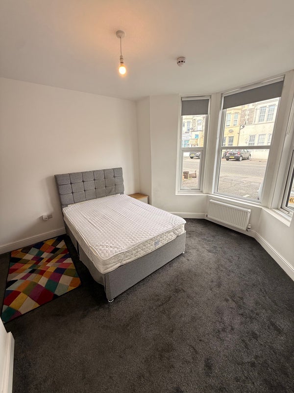 Room A370 in Weston-super-Mare