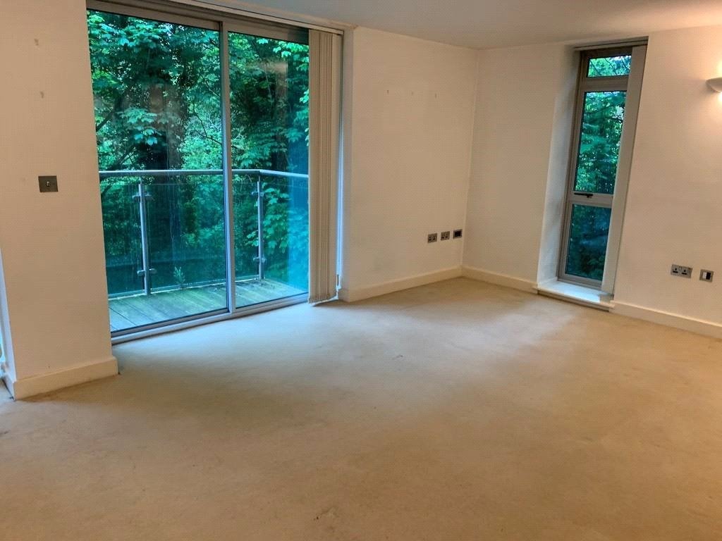 Flat Palatine Road in Manchester