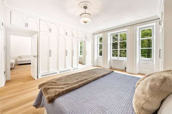 Flat Kensington Gore in City of Westminster