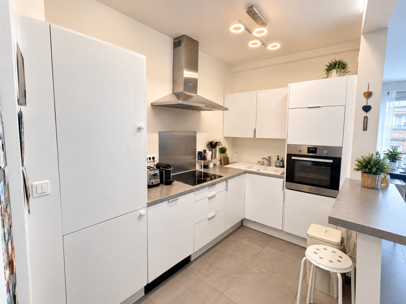 Flat Rue Leroux in Paris
