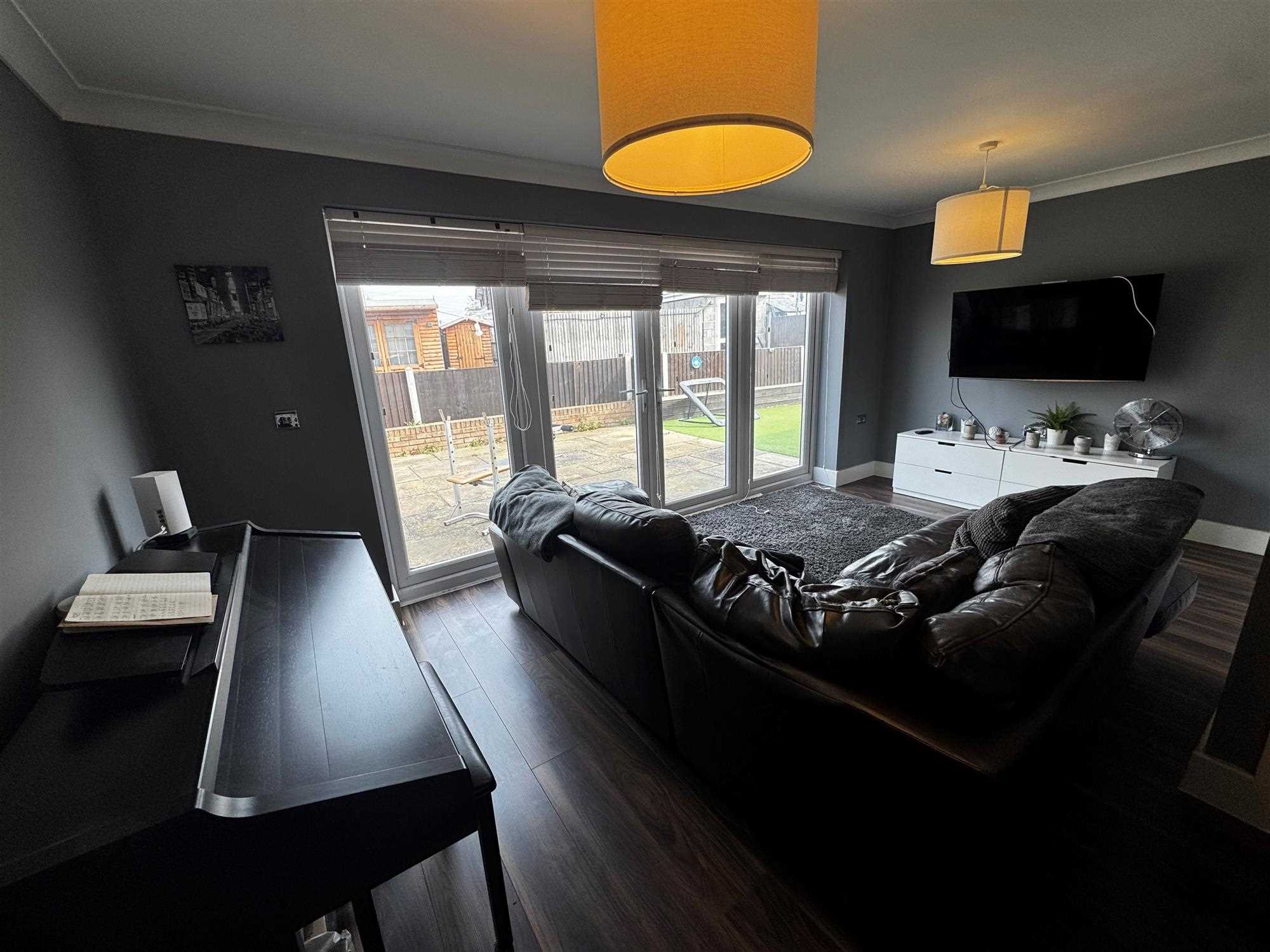 House Lyall Way in Chatham