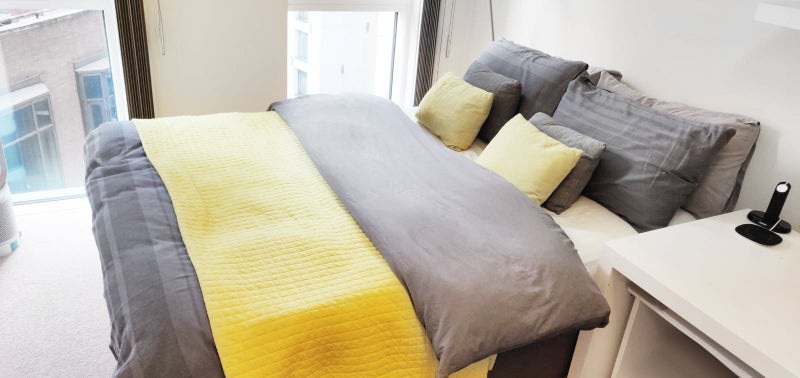 Room Alie Street in Greater London