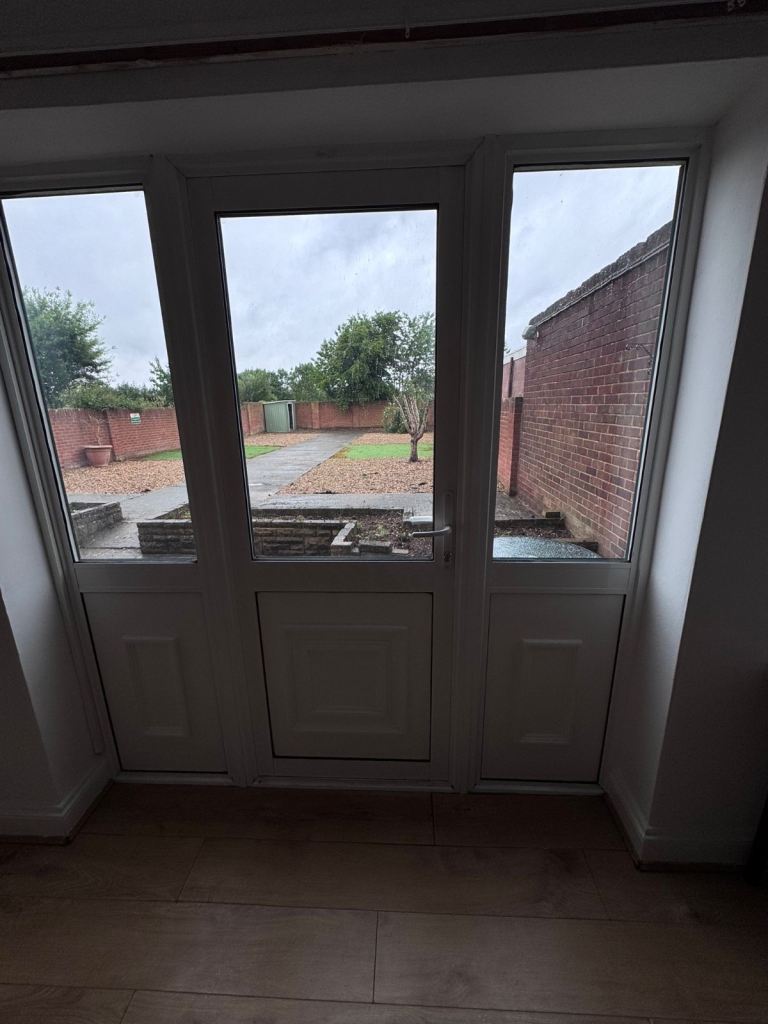 Flat Wigley Road in Greater London