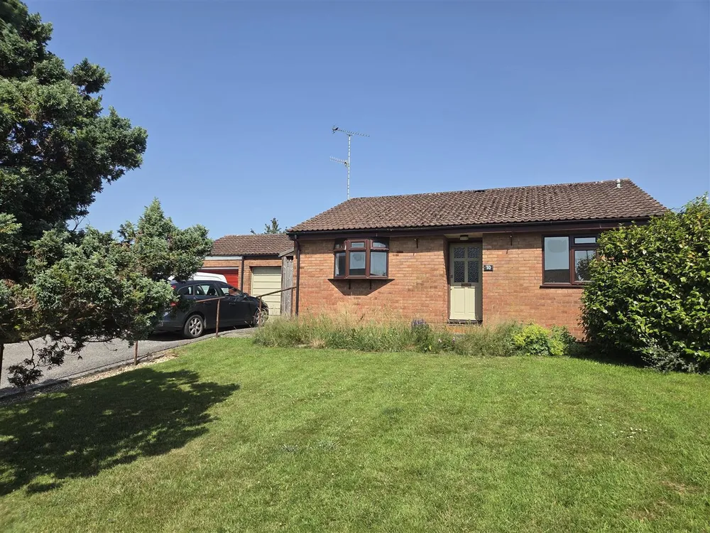 House Tedders Close in Mid Devon