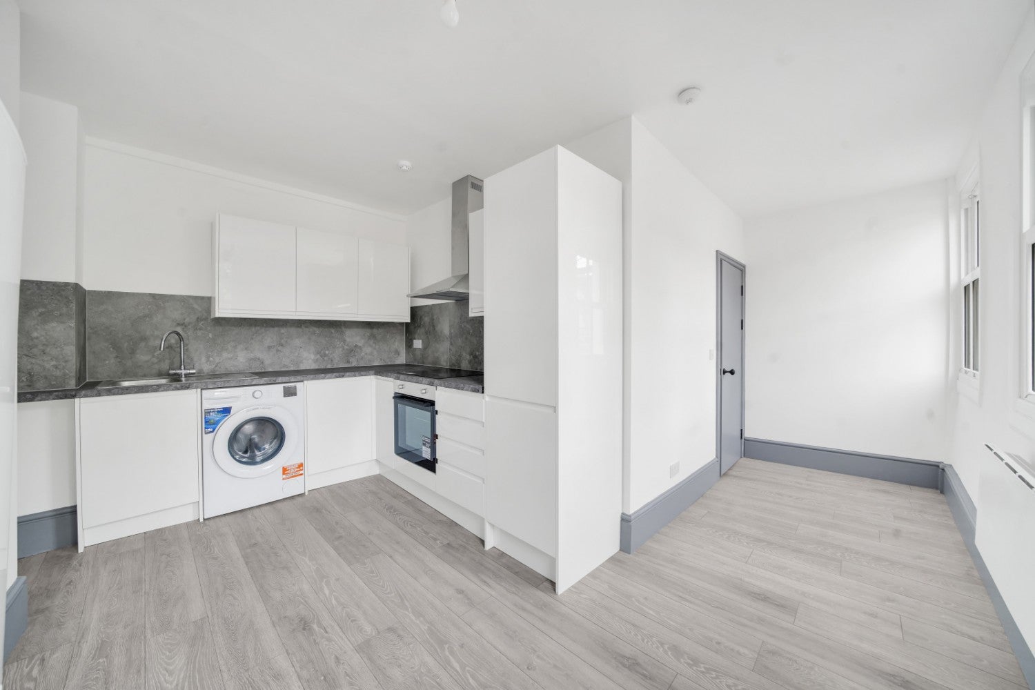 Flat Bethnal Green Road in Greater London
