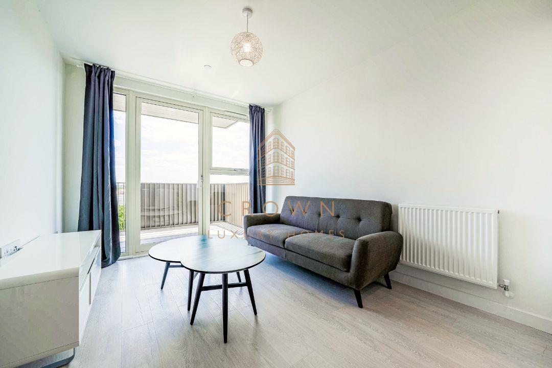 Flat West Hendon Broadway in Greater London