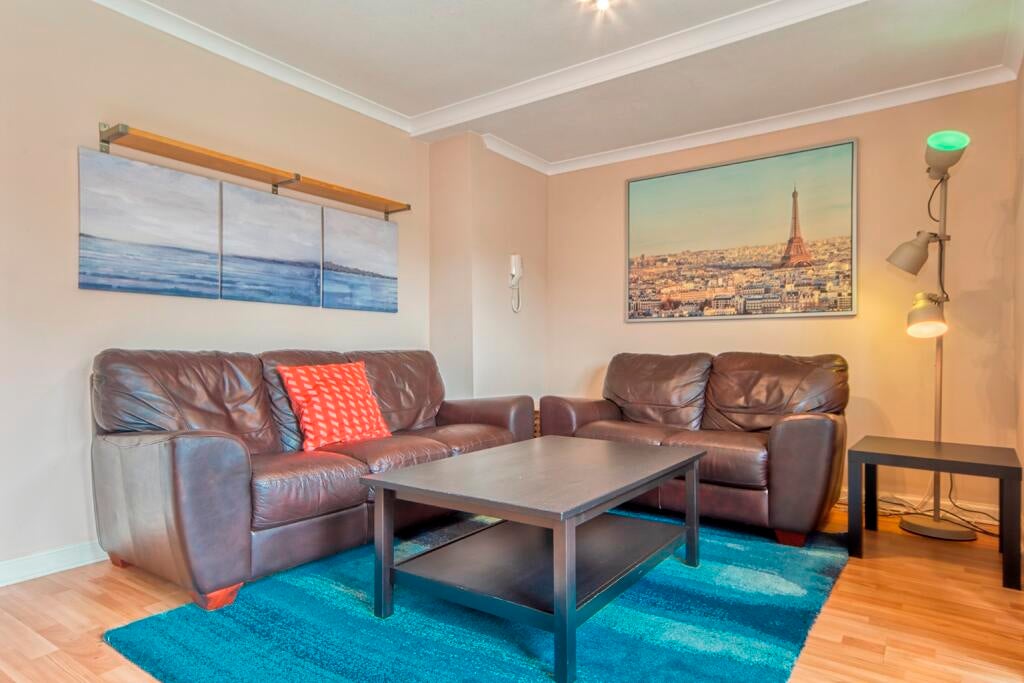 Flat Houldsworth Street in Glasgow