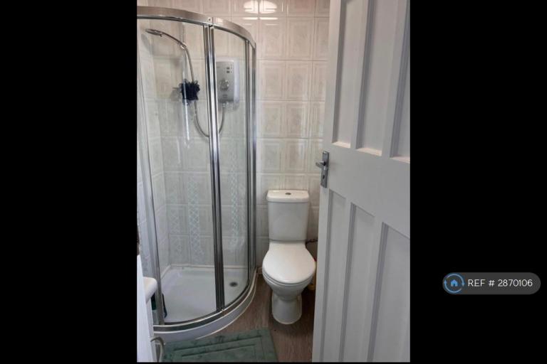 Room Forestdale in Greater London