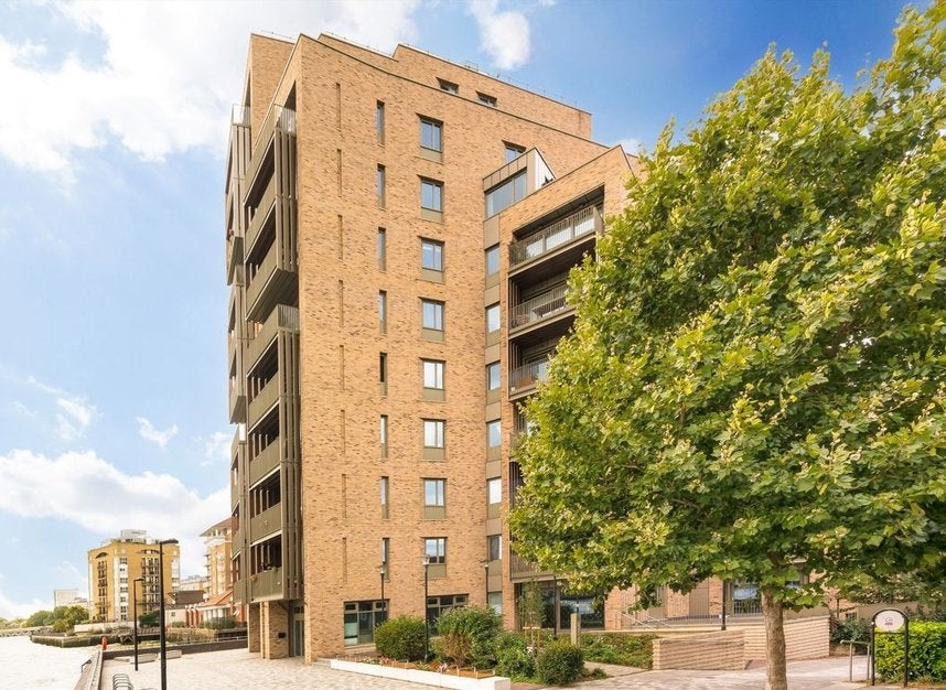 Flat Odessa Street in Greater London