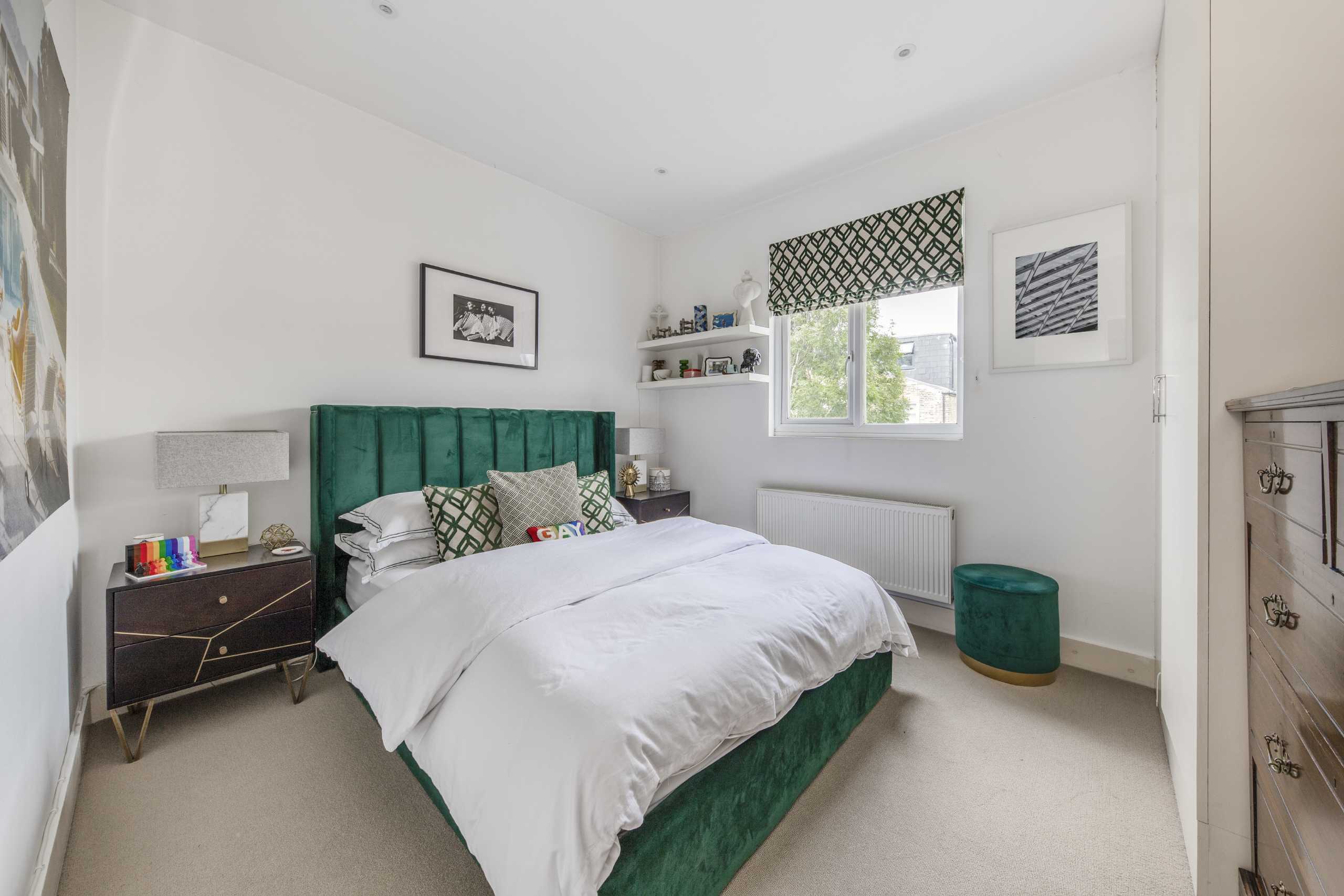 House Ryfold Road in Greater London