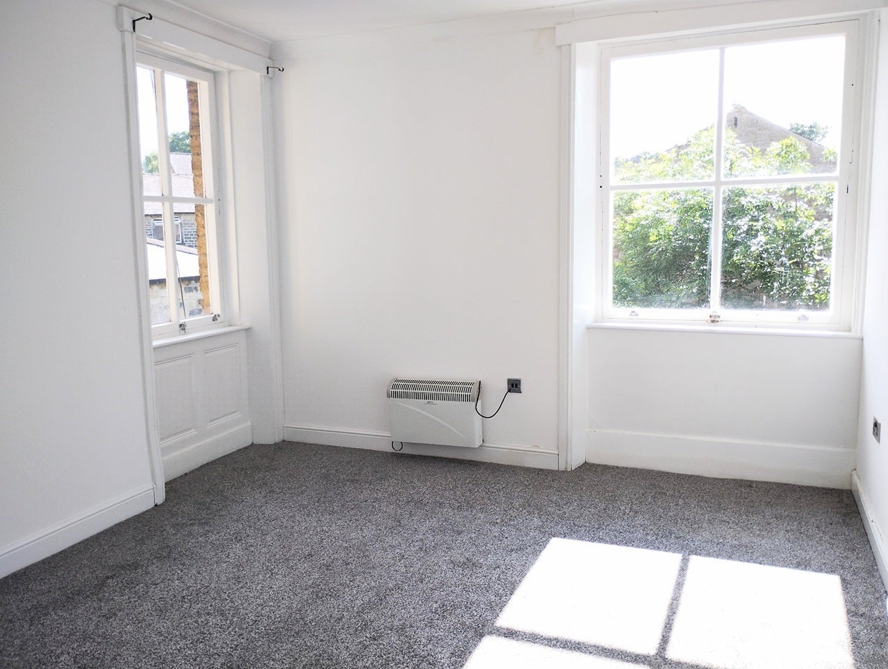 Flat Moorside Avenue in Kirklees