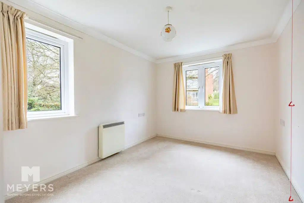 Flat Belle Vue Road in Bournemouth