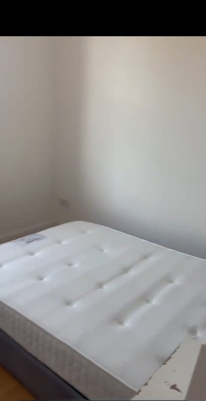 Room Amoy Place in Greater London