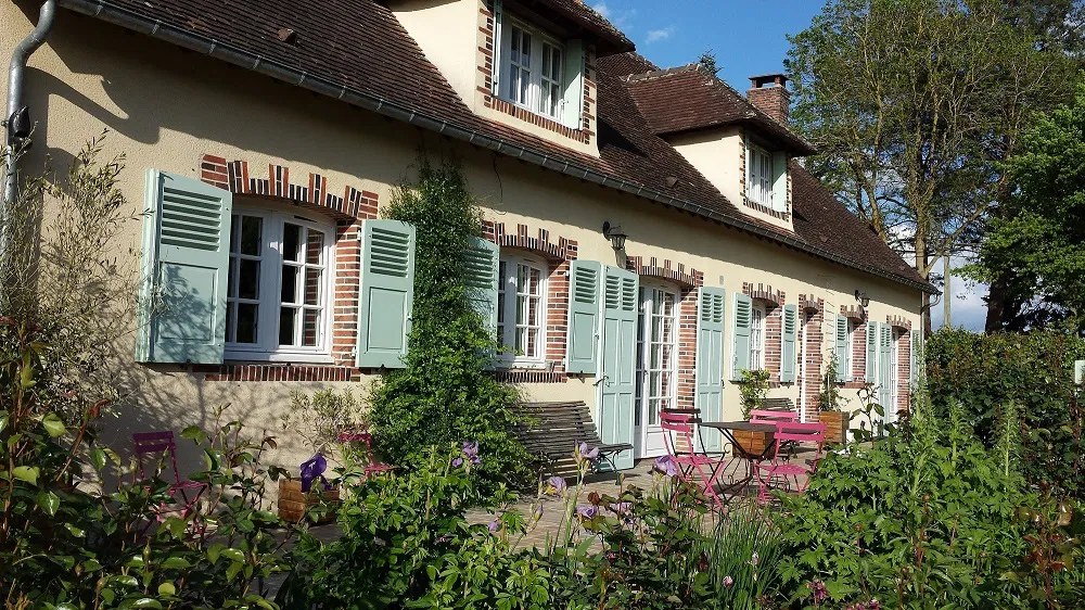 Room Chemin de la Bogasserie in Manou