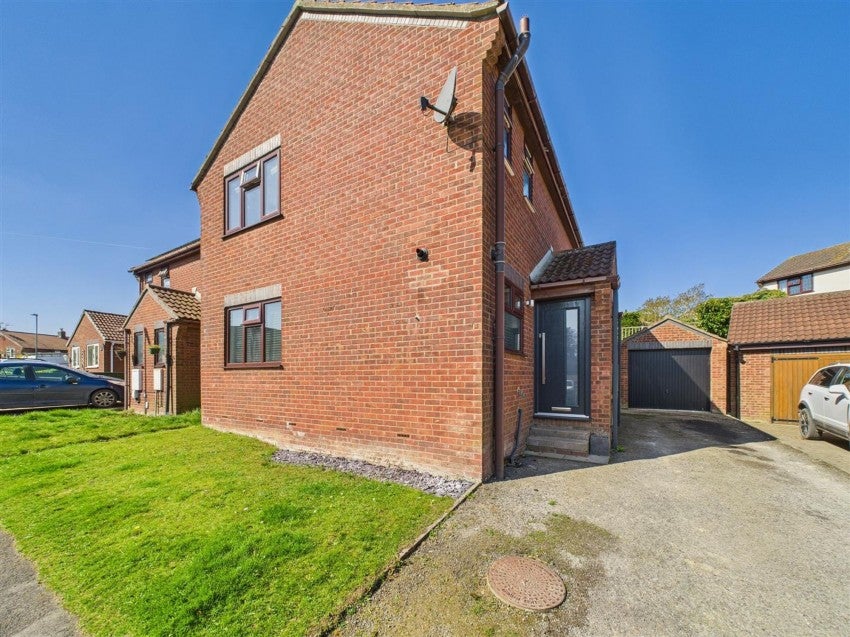 House Hamerton Road in Hunmanby