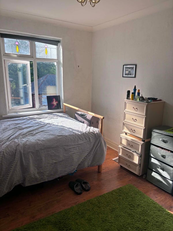 Room Shaftesbury Grove in Newcastle upon Tyne