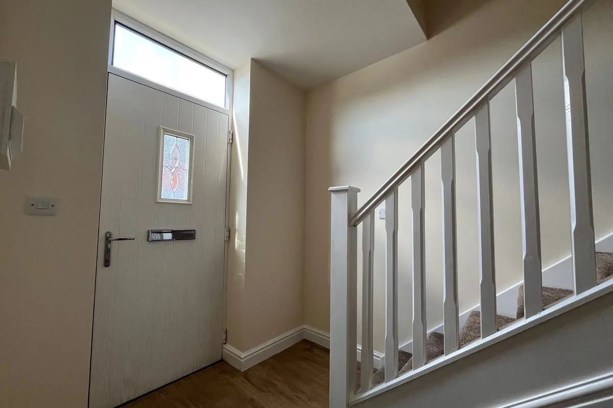 House SEVEN ACRES CLOSE in East Staffordshire