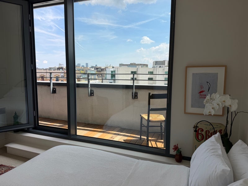 Room City Walk in Greater London