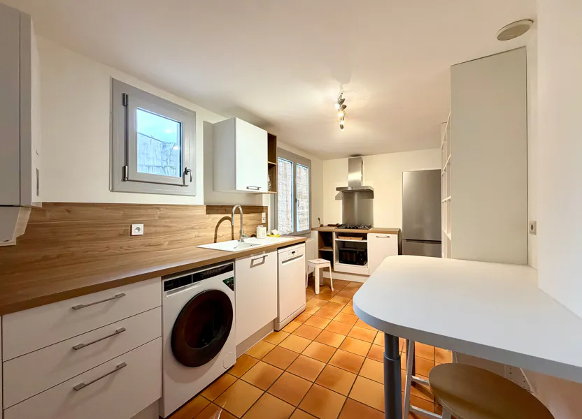 Flat Rue d'Astorg in Toulouse